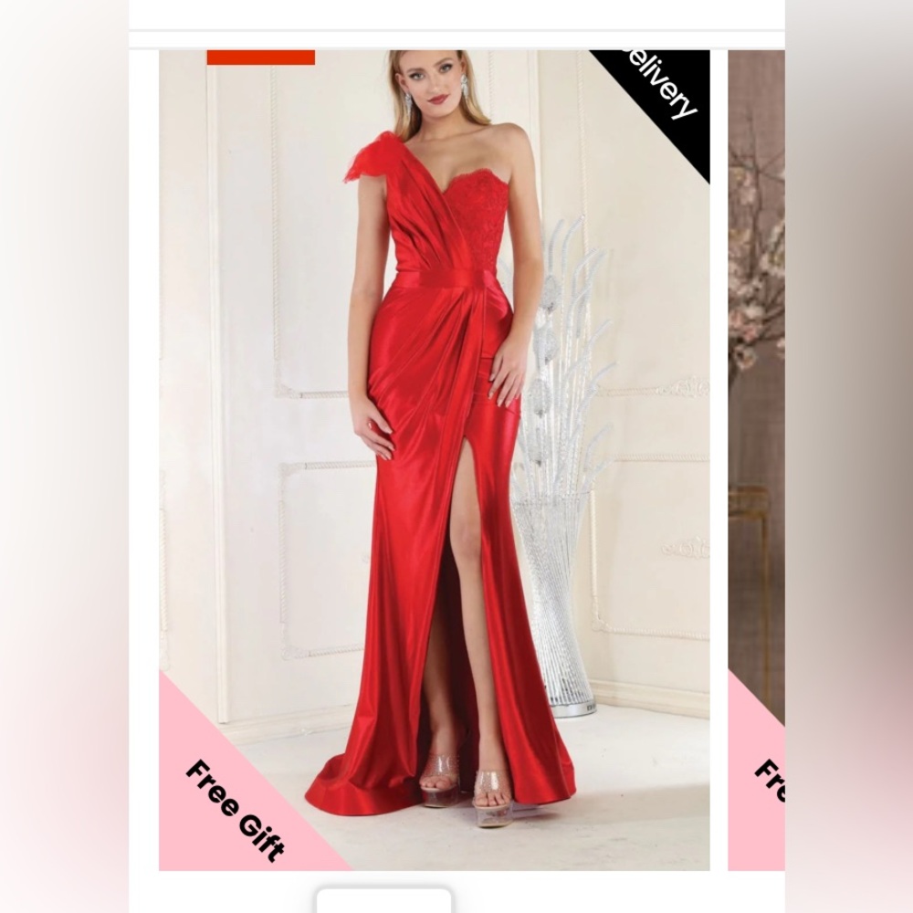 Stunning One Shoulder Red Gown